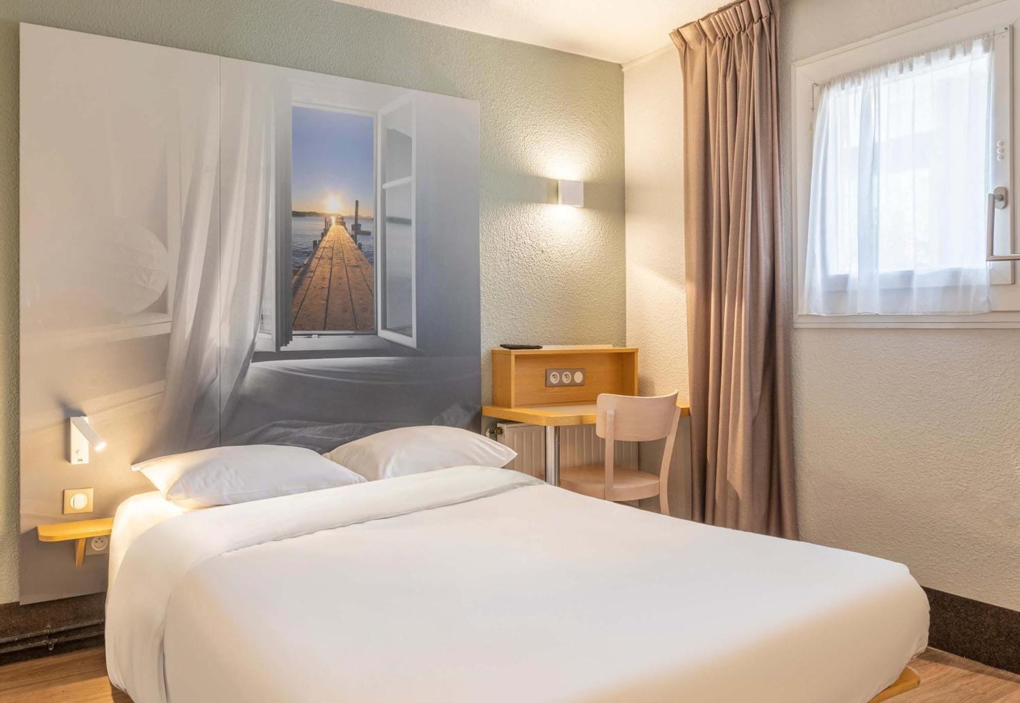 B&B Hotel Toulon La Seyne Sur Mer Exteriör bild